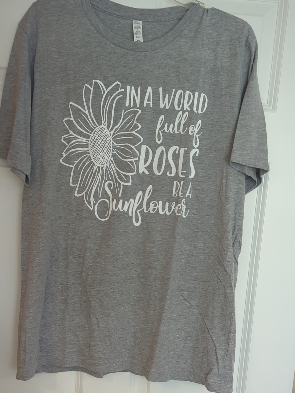 Be a Sunflower Graphic Tee - Gray